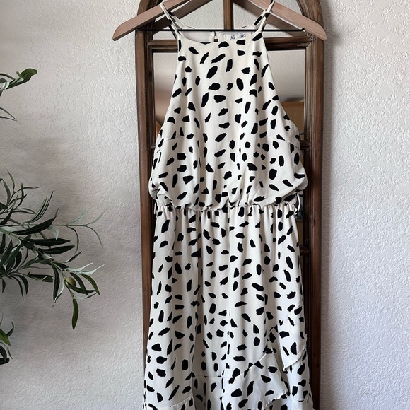 She + Sky Dresses & Skirts - She + Sky NWT Black and White Patterned Dress